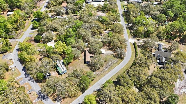 31621 S LAKE DRIVE, Eustis, FL 32736