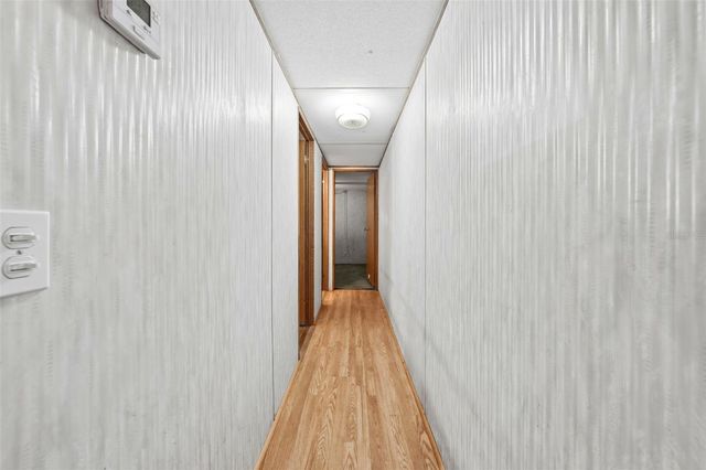 31621 S LAKE DRIVE, Eustis, FL 32736