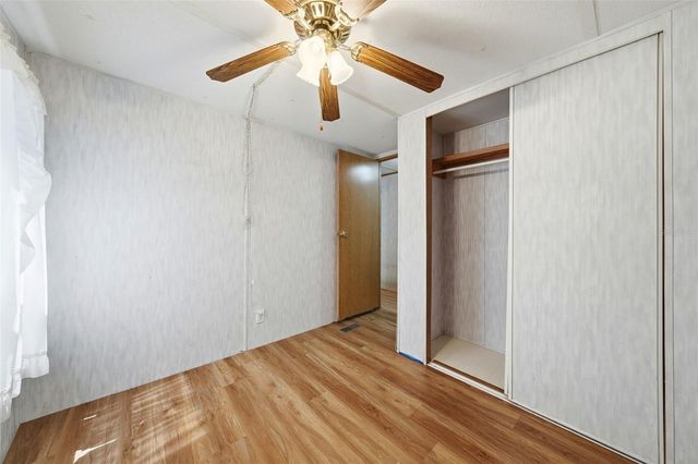 31621 S LAKE DRIVE, Eustis, FL 32736