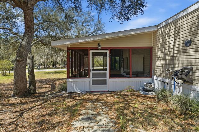 31621 S LAKE DRIVE, Eustis, FL 32736