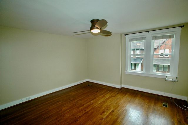 18 Dawson Court, Oakland, PA 15213