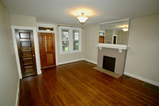 18 Dawson Court, Oakland, PA 15213