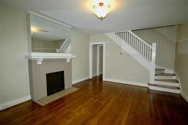 18 Dawson Court, Oakland, PA 15213