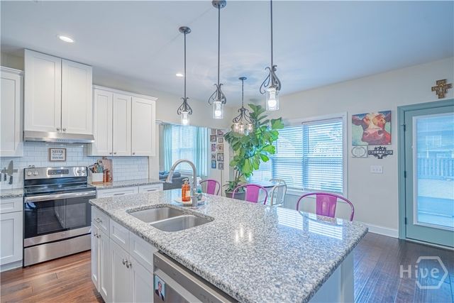 103 Cypress Loop, Bloomingdale, GA 31302