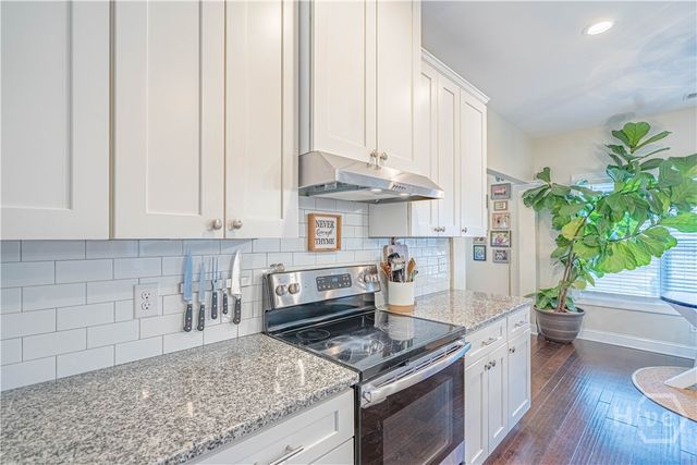 103 Cypress Loop, Bloomingdale, GA 31302