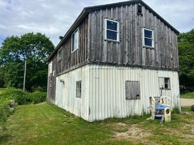 343 Old Bedford Rd, Westport, MA 02790