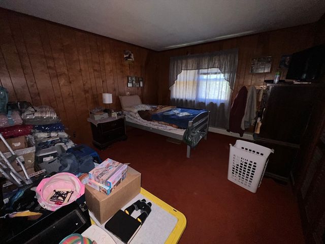 343 Old Bedford Rd, Westport, MA 02790