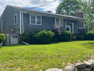 343 Old Bedford Rd, Westport, MA 02790