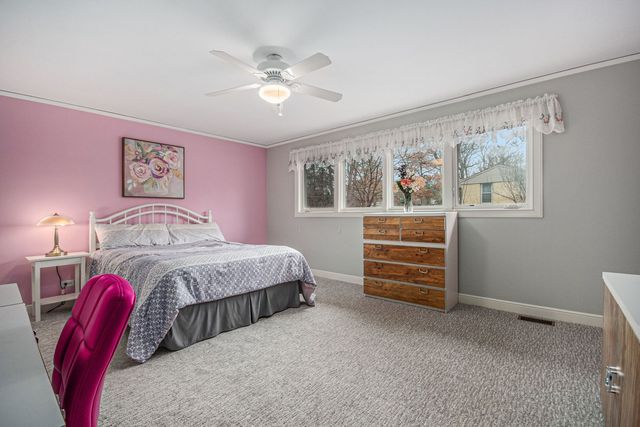 12820 S 82nd Court, Palos Park, IL 60464