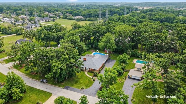 12820 S 82nd Court, Palos Park, IL 60464