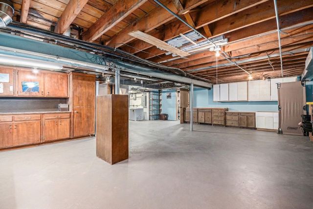 12820 S 82nd Court, Palos Park, IL 60464