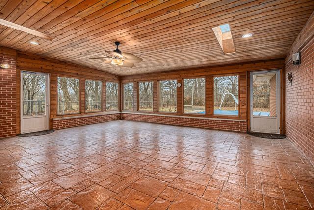 12820 S 82nd Court, Palos Park, IL 60464