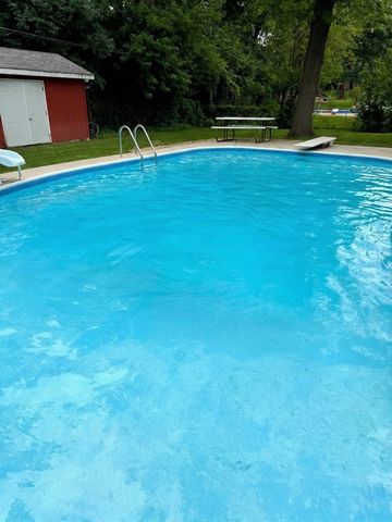 12820 S 82nd Court, Palos Park, IL 60464