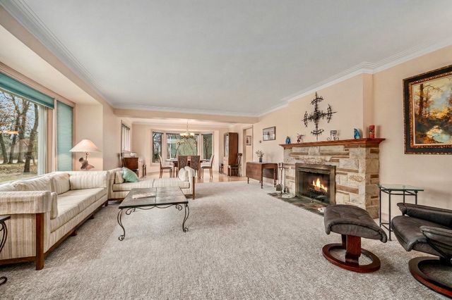 12820 S 82nd Court, Palos Park, IL 60464