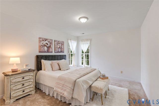 12106 Club Ridge Dr, Chester, VA 23836
