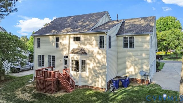 12106 Club Ridge Dr, Chester, VA 23836