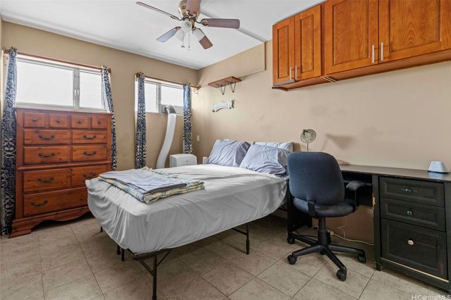 419 Keoniana Street 604, Honolulu, HI 96815