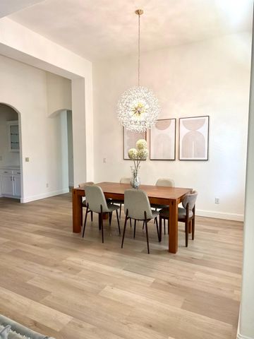 2935 E Omaha Avenue, Fresno, CA 93720