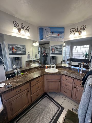 14243 S MORNING LIGHT DR, Herriman, UT 84096