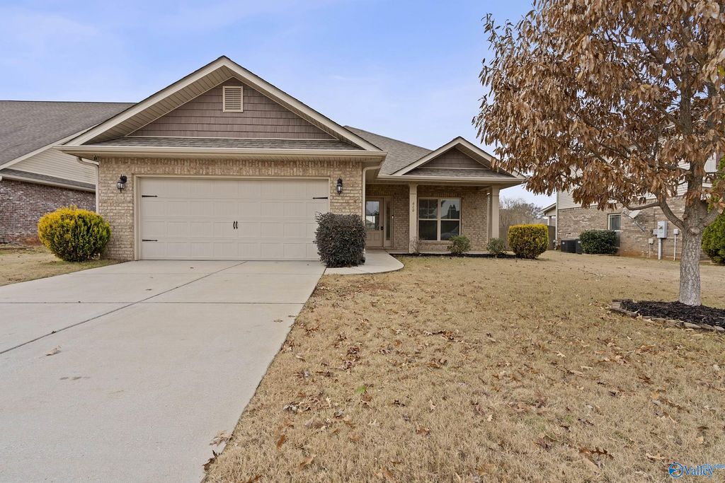 610 River Landing Blvd SW, Madison, AL 35756