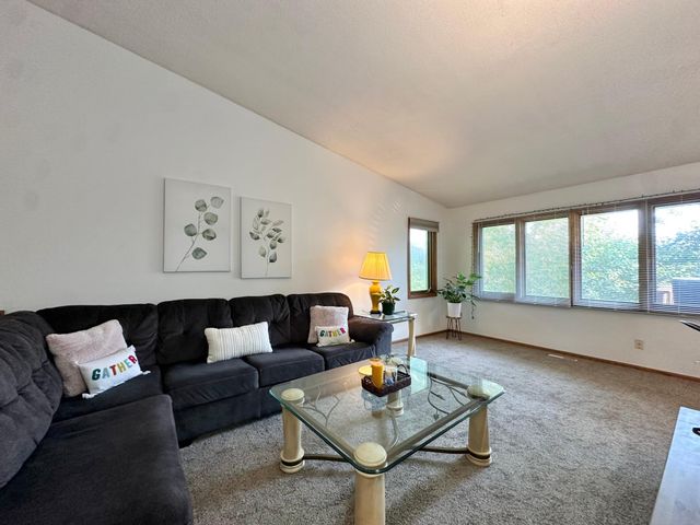 2341 14th Terrace NW, New Brighton, MN 55112