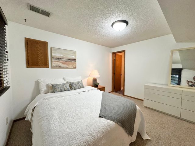 2341 14th Terrace NW, New Brighton, MN 55112