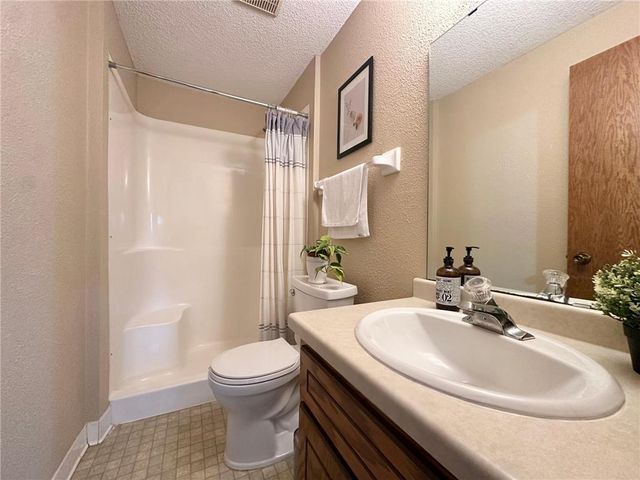 2341 14th Terrace NW, New Brighton, MN 55112