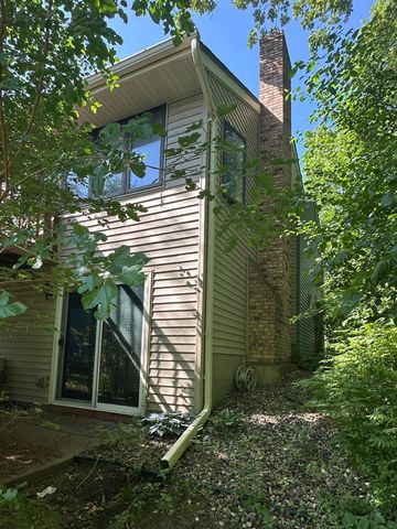 2341 14th Terrace NW, New Brighton, MN 55112