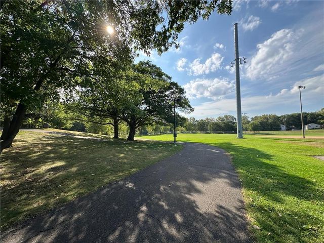 2341 14th Terrace NW, New Brighton, MN 55112