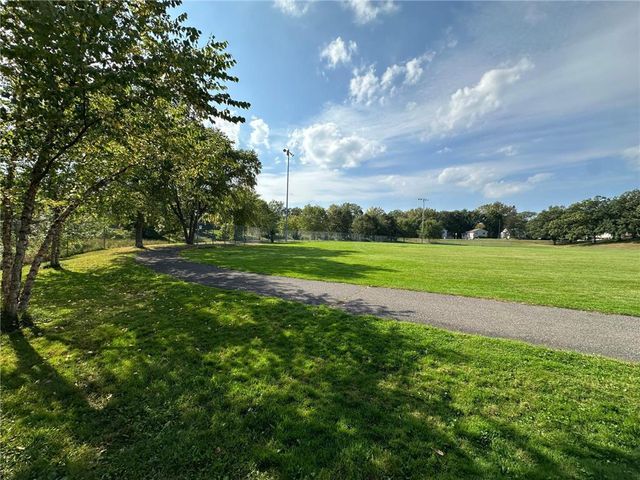 2341 14th Terrace NW, New Brighton, MN 55112
