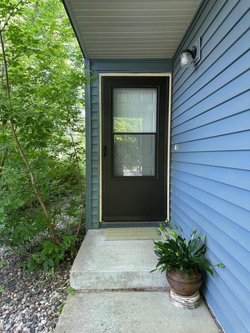 2341 14th Terrace NW, New Brighton, MN 55112