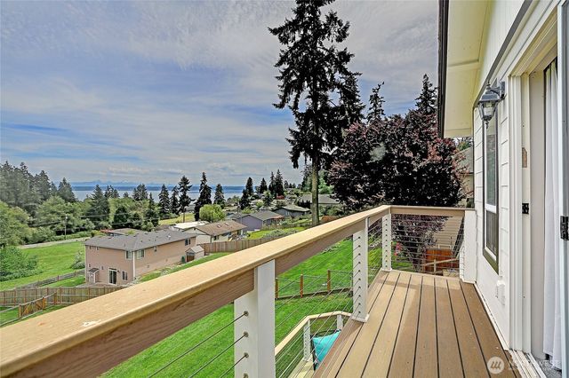 1225 SE Camano Drive, Camano Island, WA 98282