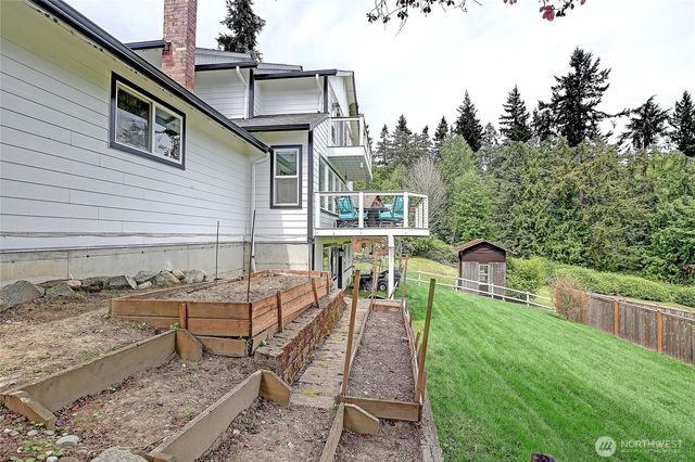 1225 SE Camano Drive, Camano Island, WA 98282