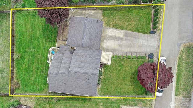 1225 SE Camano Drive, Camano Island, WA 98282
