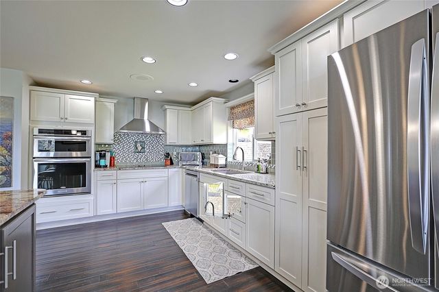 1225 SE Camano Drive, Camano Island, WA 98282