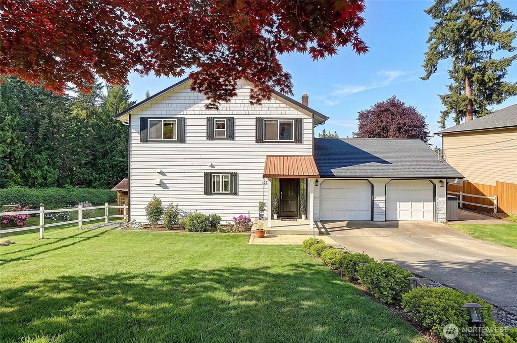 1225 SE Camano Drive, Camano Island, WA 98282