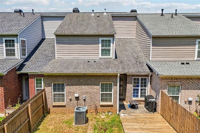 4228 Chatham Ridge Drive, Buford, GA 30518