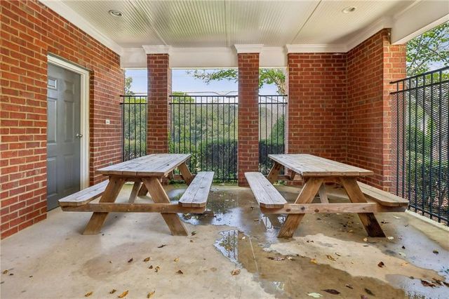 4228 Chatham Ridge Drive, Buford, GA 30518