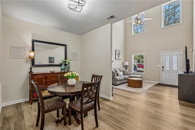 4228 Chatham Ridge Drive, Buford, GA 30518