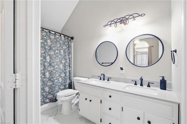 4404 Bufflehead DR, Gloucester, VA 23061