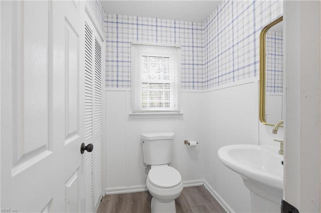 4404 Bufflehead DR, Gloucester, VA 23061