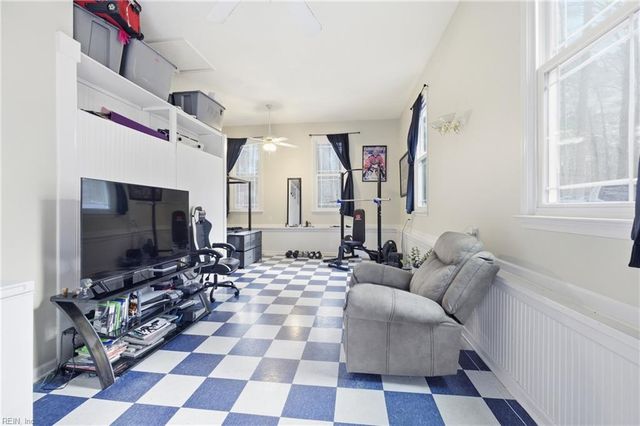 4404 Bufflehead DR, Gloucester, VA 23061