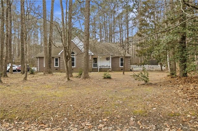 4404 Bufflehead DR, Gloucester, VA 23061