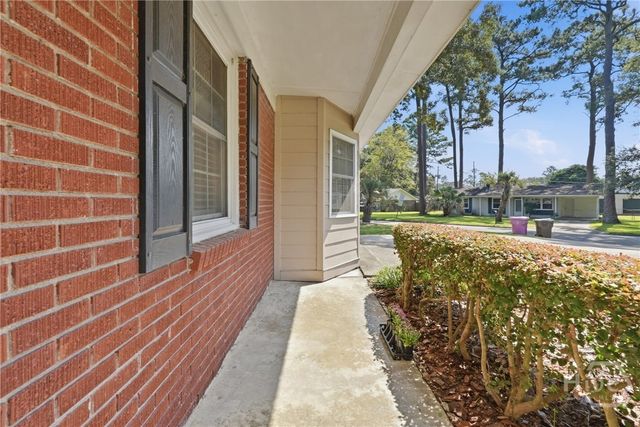 206 Port Royal Drive, Savannah, GA 31410