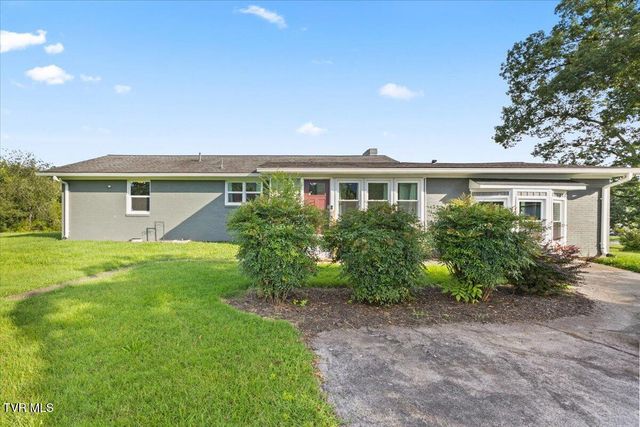 2208 Reservoir Road, Kingsport, TN 37660