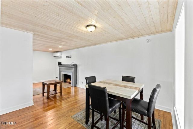 2208 Reservoir Road, Kingsport, TN 37660