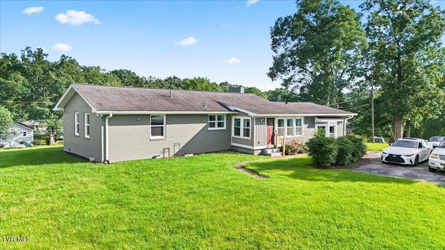 2208 Reservoir Road, Kingsport, TN 37660