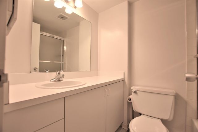 555 E William Street 22E, Ann Arbor, MI 48104