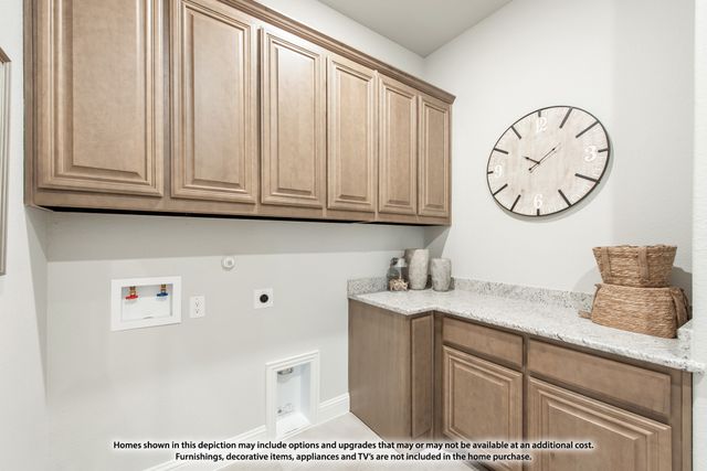 1205 Deacon Drive, Midlothian, TX 76065