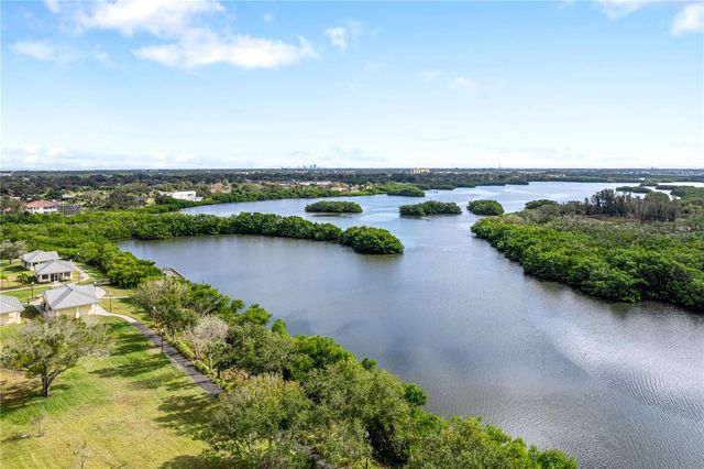 9996 KEY HAVEN ROAD, Seminole, FL 33777